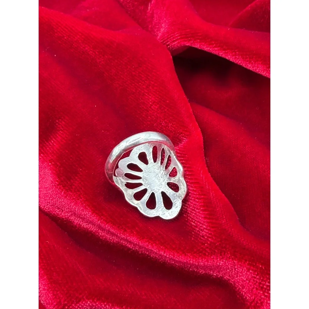 Vintage Silver Tone Green Cabochon Floral Openwork Statement Ring Size 5